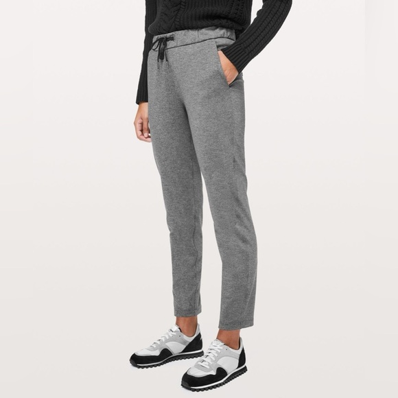 Lululemon On the Fly Pant Heathered Gray/Black Pants size 2 - Picture 10 of 10